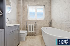CHASE ROAD WEST- click for photo gallery